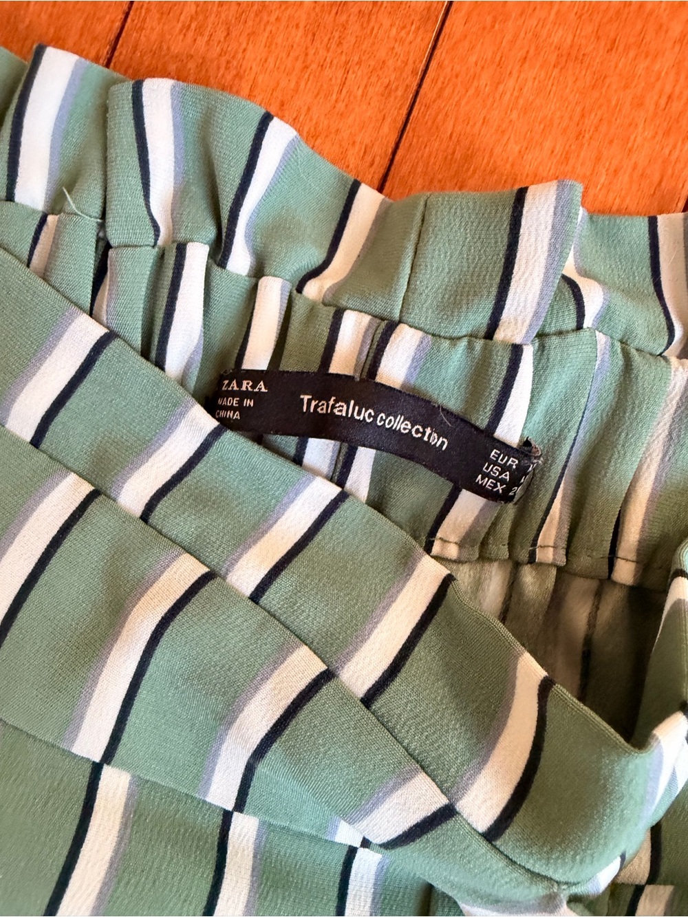 High-Waist Wide Leg Flowy Pants - Teal/White - Picture 4 of 4